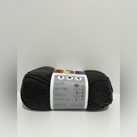 New Lion Brand Yarn Color Made Easy 7oz Coal lot of 3 Skeins discontinued color - Picture 6 of 8